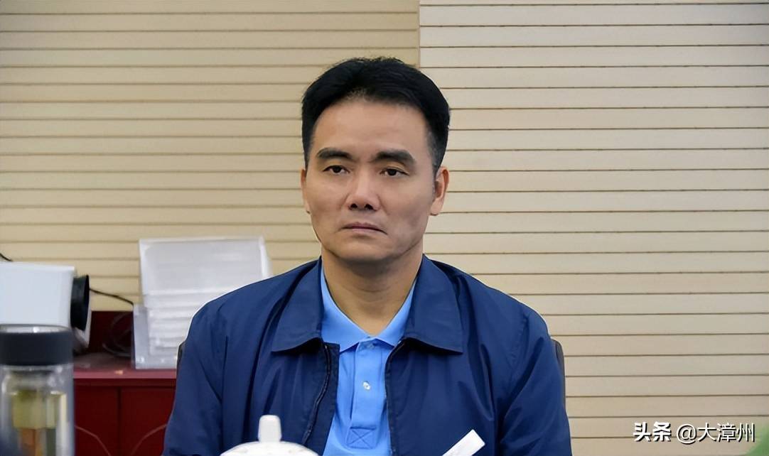 副市长因腐败被双开，治理警钟长鸣