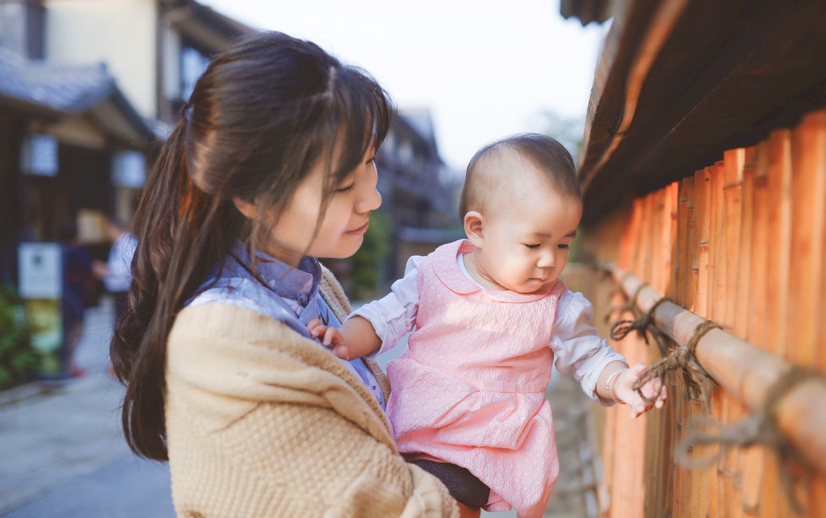 女子怀第七胎，梦想儿女双全，90后的生育选择与勇气之路