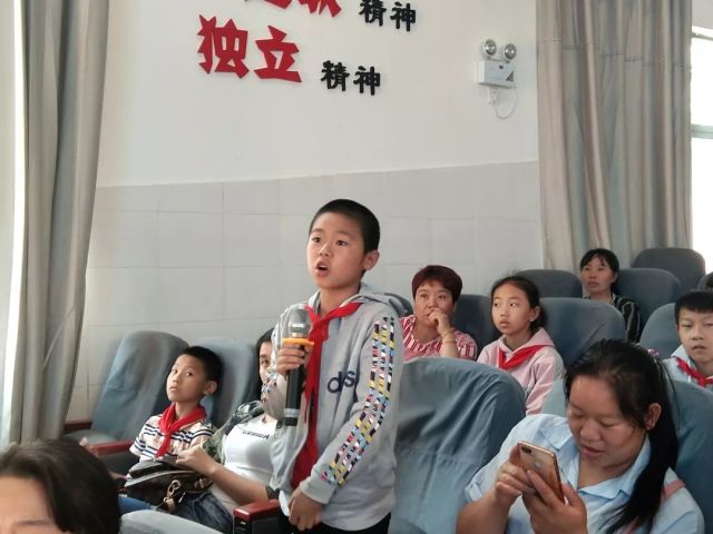 青少年情绪管理与心理健康教育培训