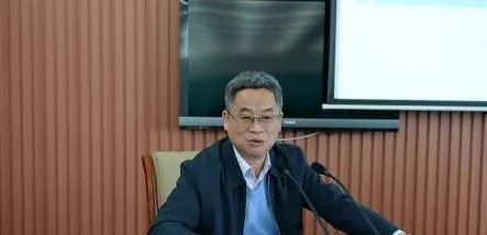 农行原副行长楼文龙被逮捕，金融界警钟长鸣，行业反思与启示