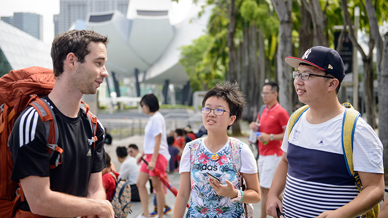 新加坡游客中国行，跨文化的奇妙探险之旅