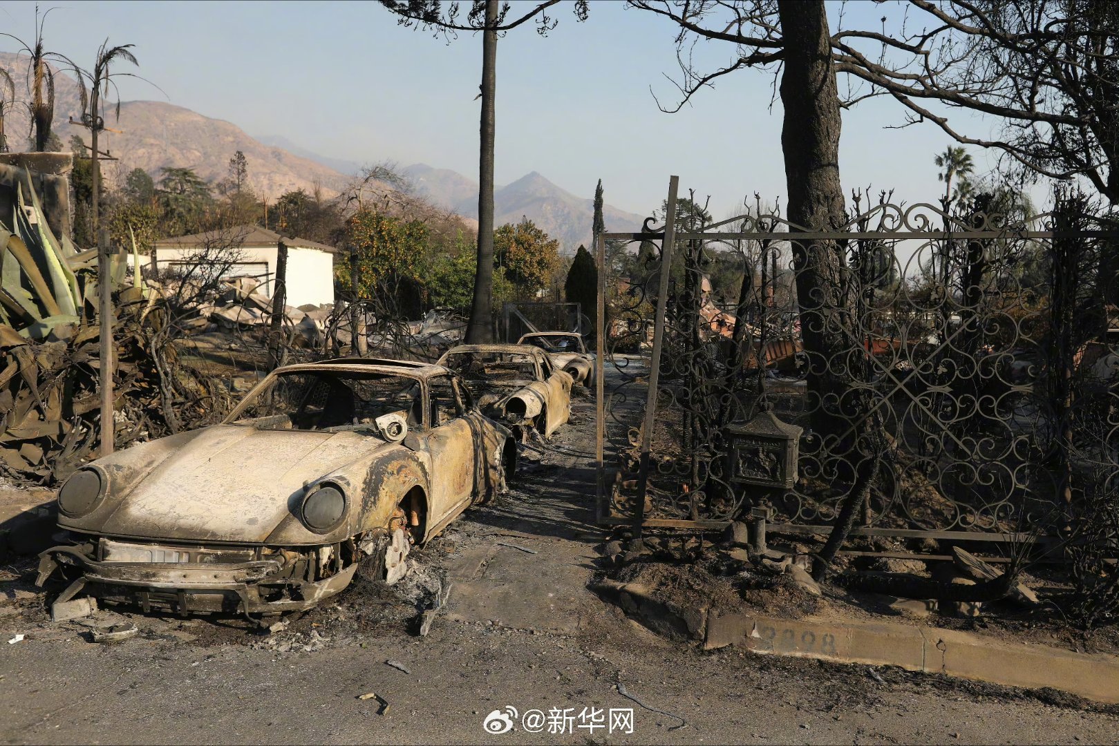 加州山火摧毁旧金山，生态灾难的反思与警示